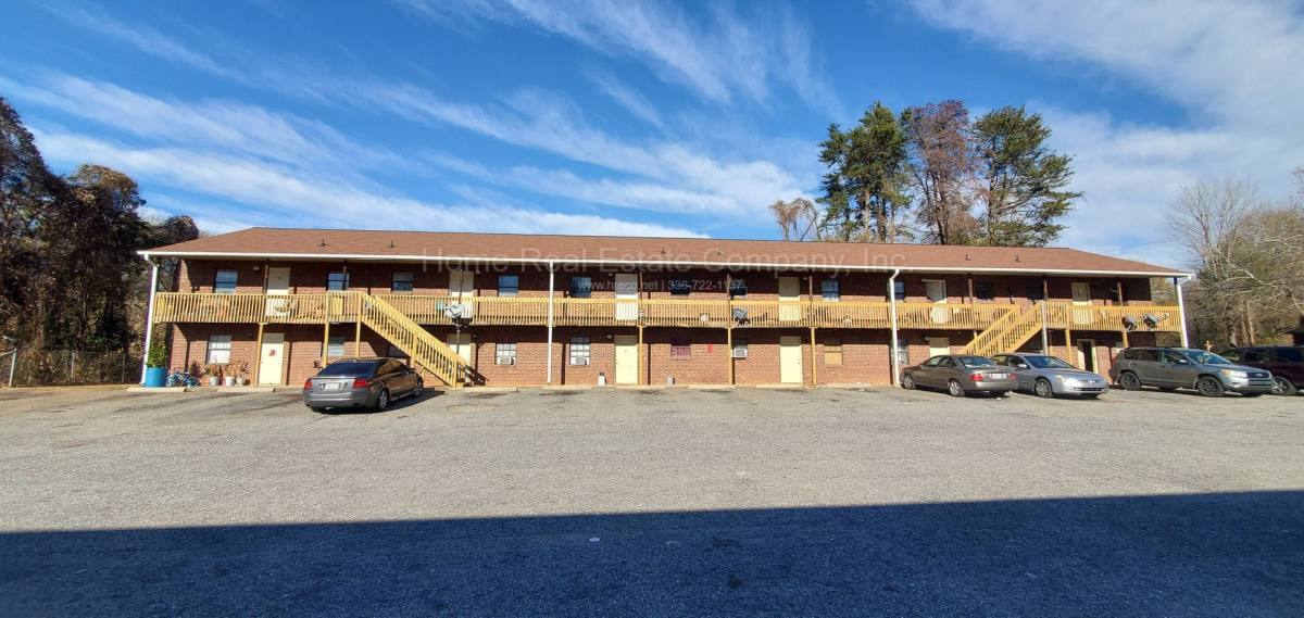 Apartment for rent at 3011 Broadbay Dr, Winston Salem, NC 27107