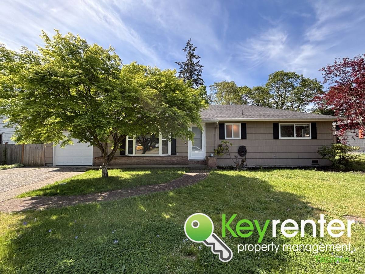 House for rent at 6818 87th St SW, Lakewood, WA 98499
