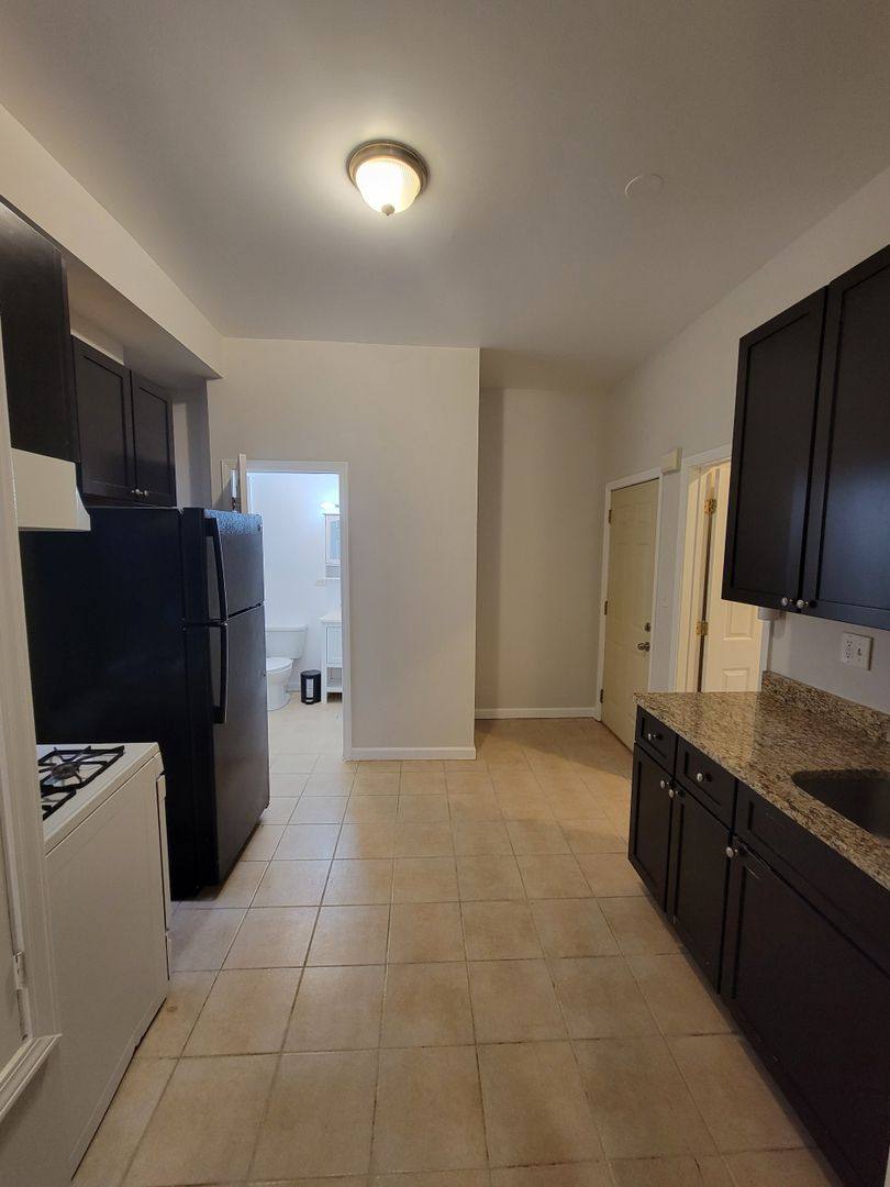Apartment for rent at 1827 S May St, Chicago, IL 60608