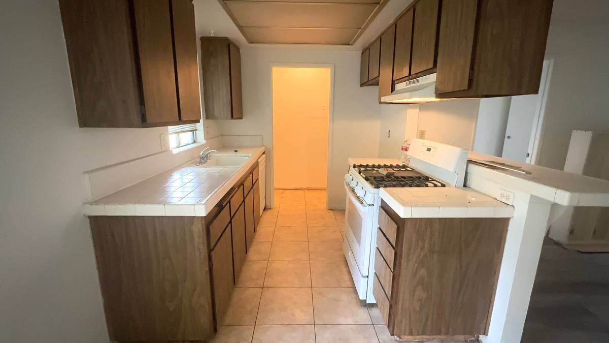 Apartment for rent at 2700 Bourbon, Orange, CA 92865