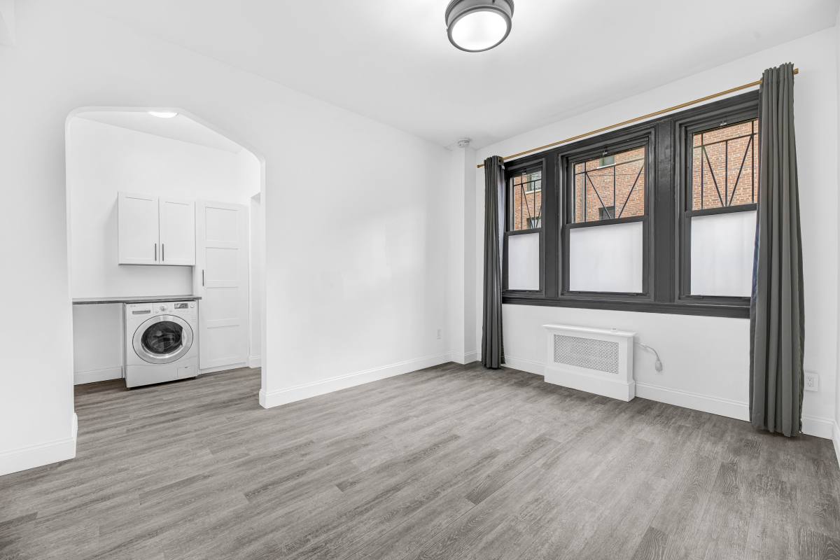 Apartment for rent at 1010 25th St NW #110, Washington, DC 20037
