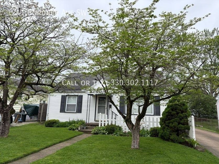 House for rent at 1241 Bordner Ave SW, Canton, OH 44710