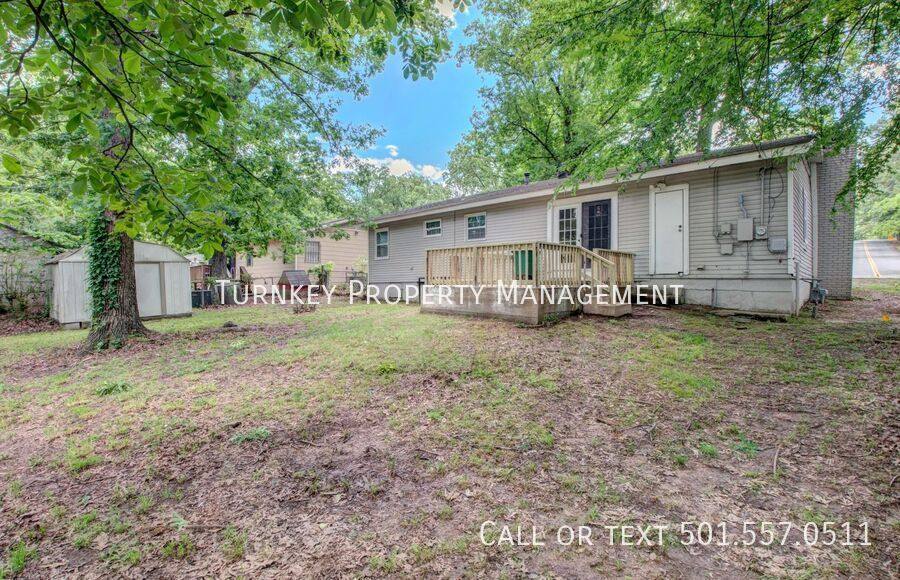 House for rent at 14 S Wakefield Dr, Little Rock, AR 72209