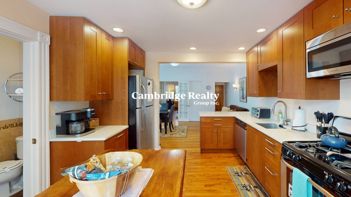 Apartment for rent at 29 Montgomery St #T, Cambridge, MA 02140