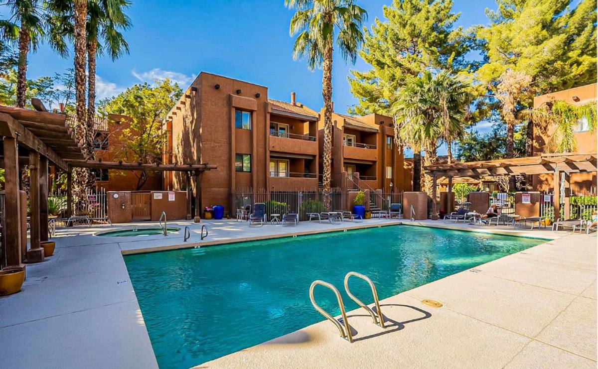 Condo for rent at 4704 E Paradise Village Parkway N #140, Phoenix, AZ 85032