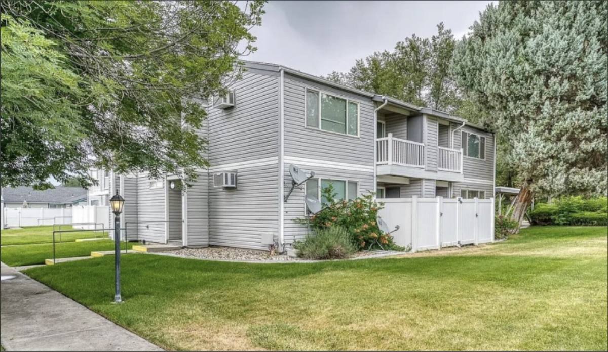 Apartment for rent at 1715 Center Ave #1, Payette, ID 83661