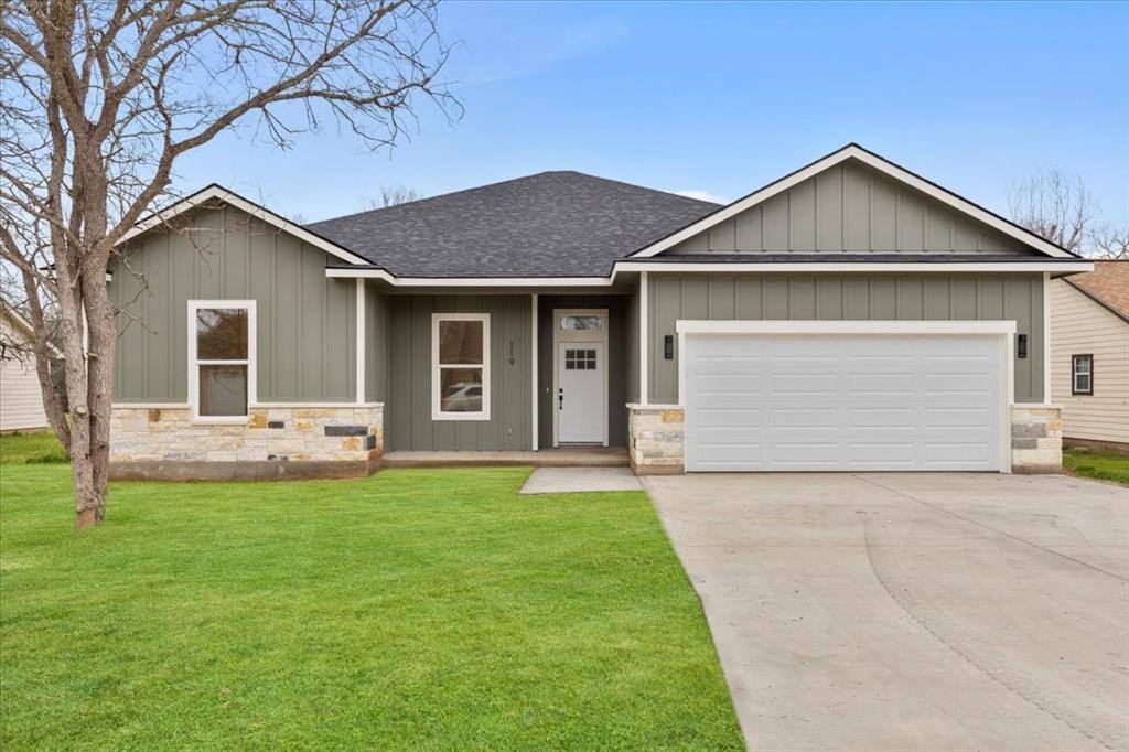 House for rent at 119 E Kikipua Lane, Bastrop, TX 78602