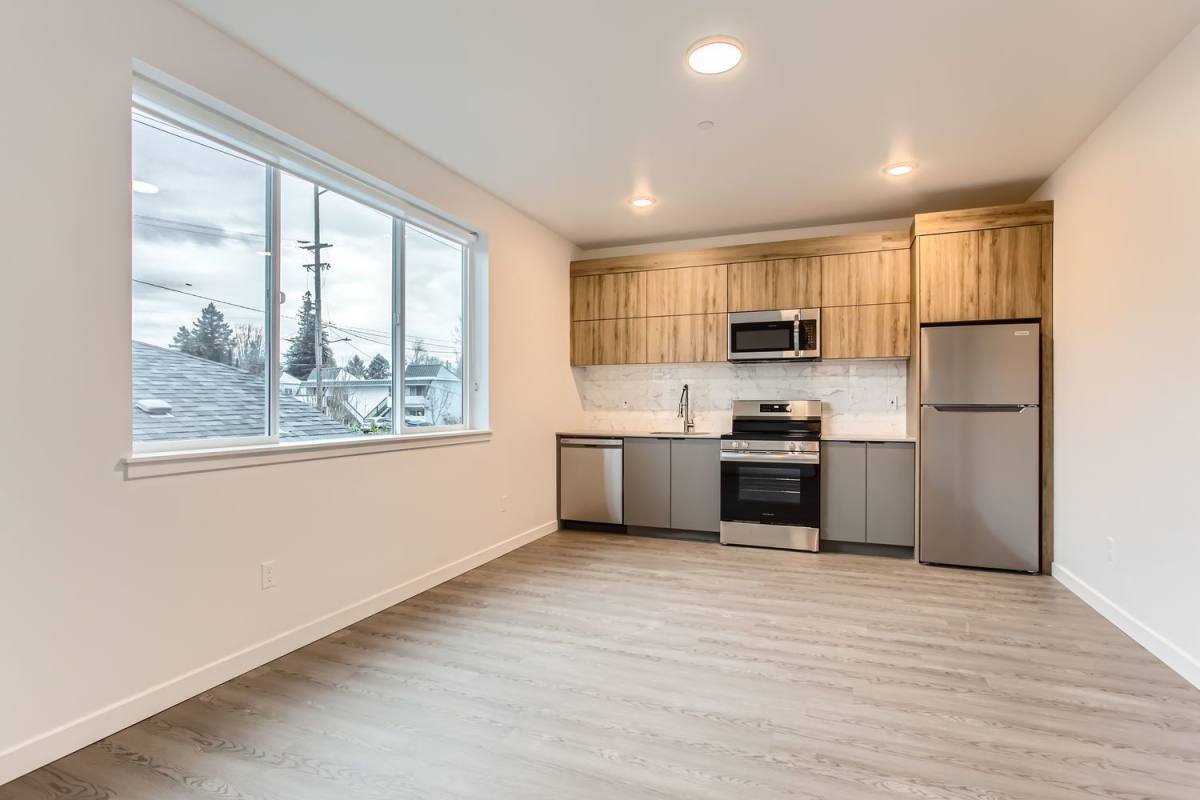 Apartment for rent at 11 NE 55th Ave #206, Portland, OR 97213