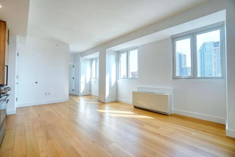 Condo for rent at 24-16 Queens Plaza S #PHD, Long Island City, NY 11101