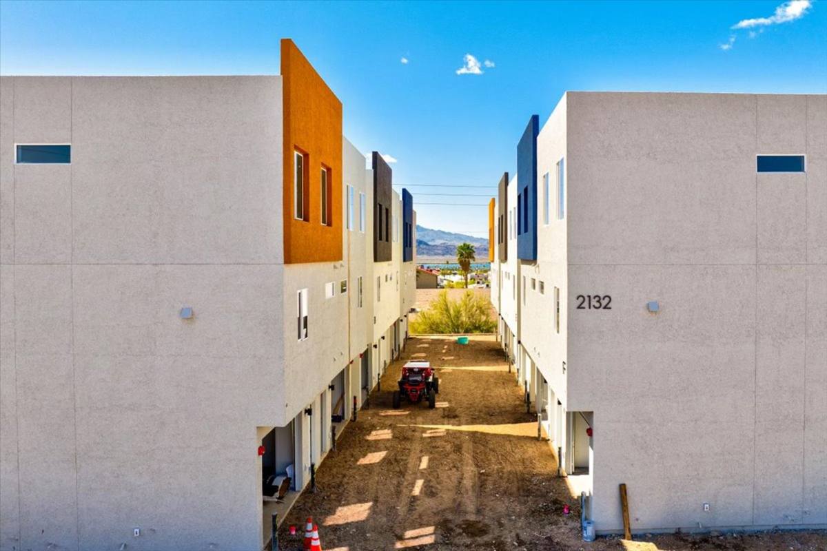 Apartment for rent at 2132 Moyo Dr, Lake Havasu City, AZ 86403
