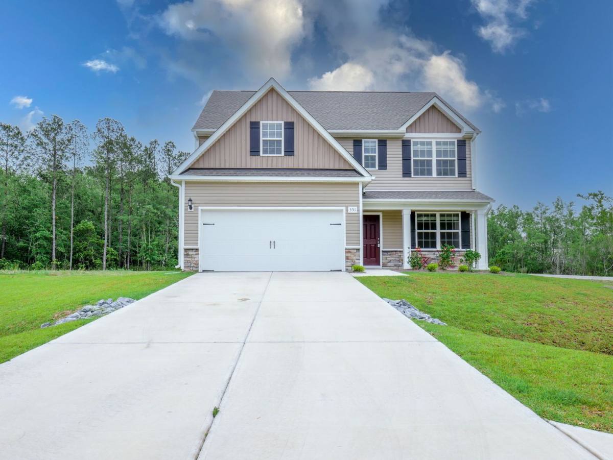 House for rent at 551 Poppleton Dr, Hampstead, NC 28443