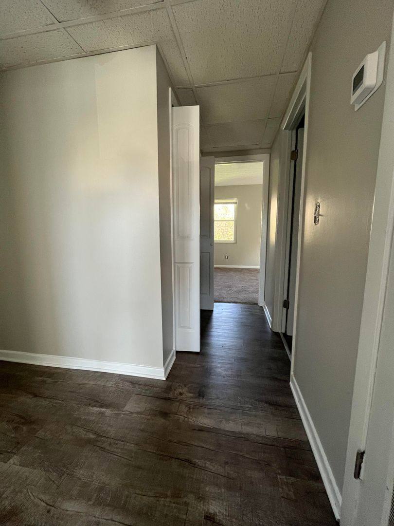 Apartment for rent at 119 Lakeview Court, Louisville, TN 37777
