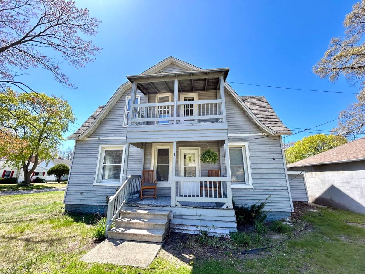 Apartment for rent at 2550 Crozier Ave, Muskegon, MI 49441