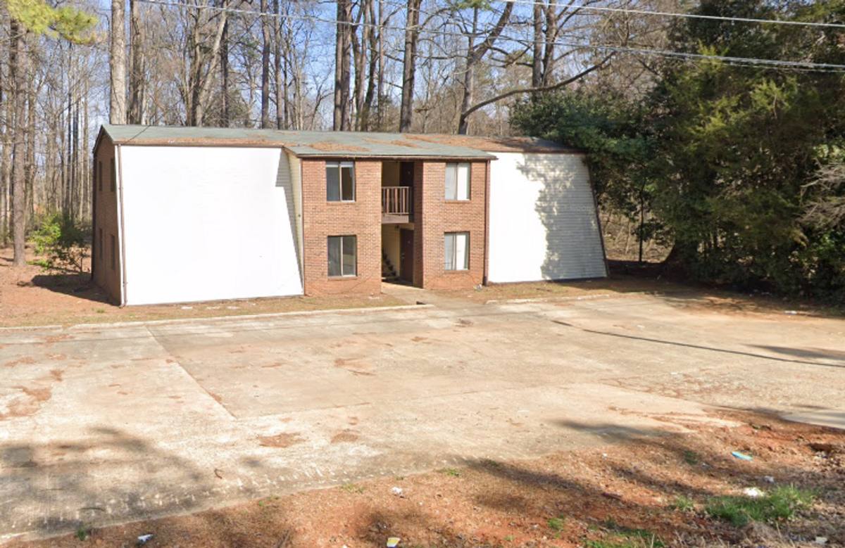 Apartment for rent at 1721 N Jim Minor Rd, Haw River, NC 27258