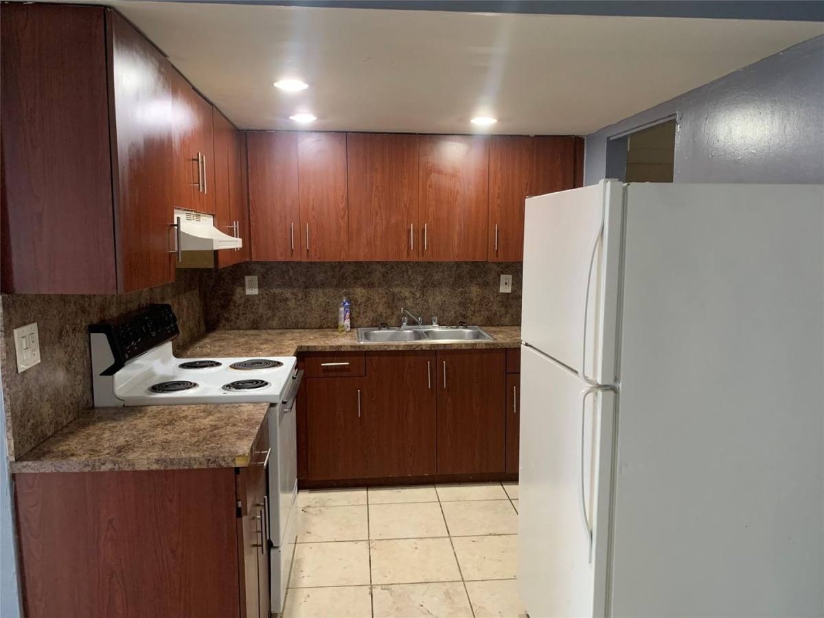 House for rent at 2760 NW 58th Terrace, Fort Lauderdale, FL 33313