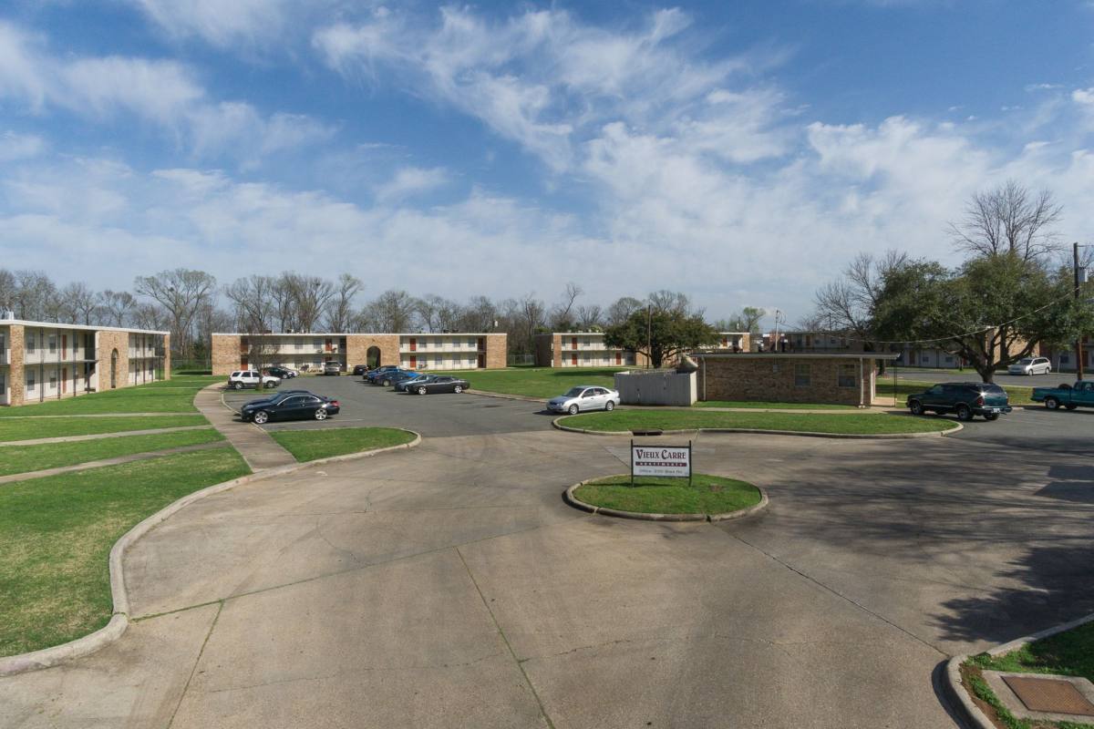 Apartment for rent at 3210-3288 Cloverdale Place, Bossier City, LA 71111