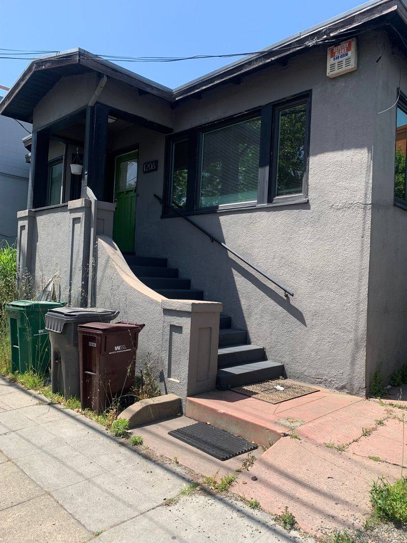 House for rent at 1206 Powell St, Emeryville, CA 94608