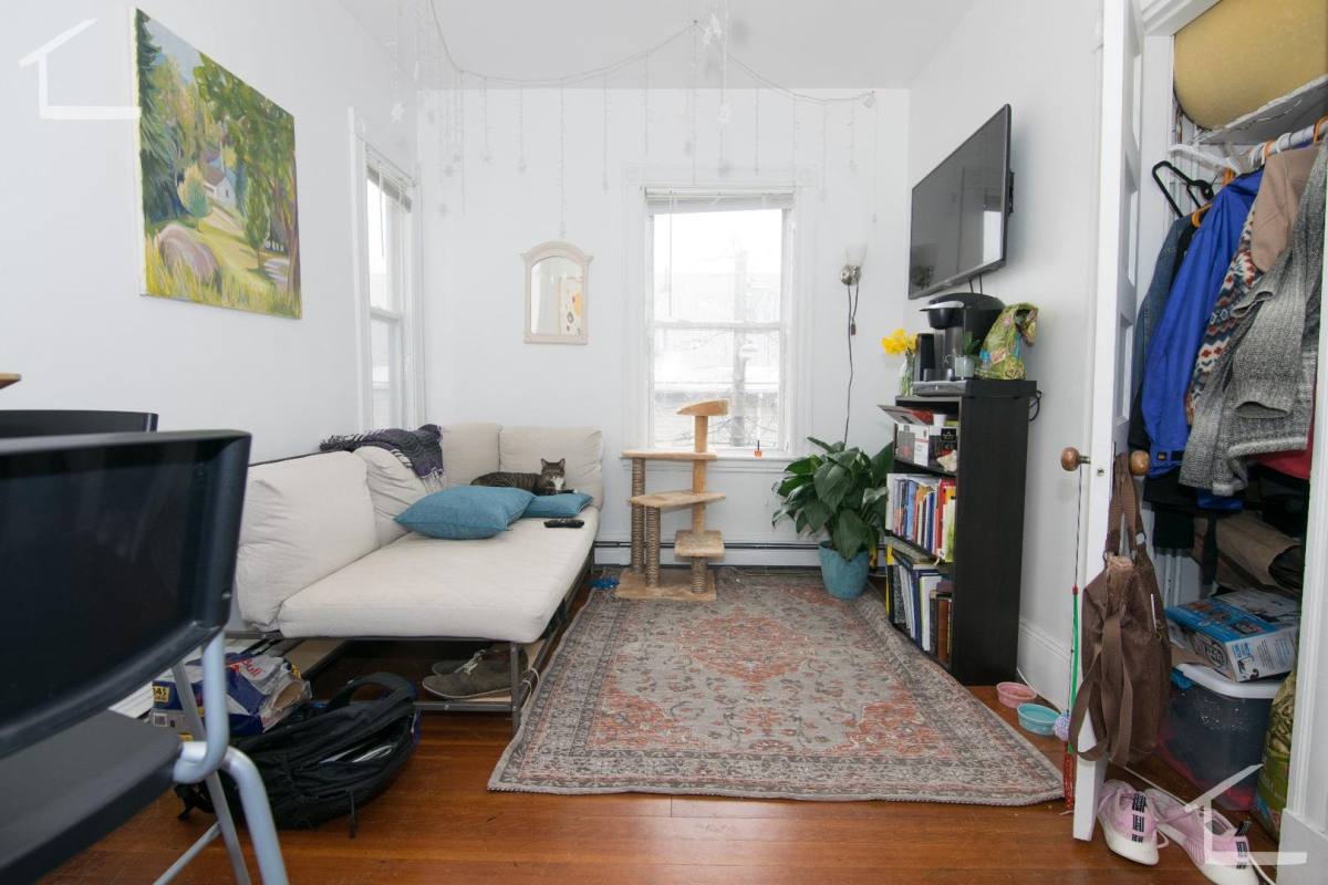 Apartment for rent at 68 Ashford St #4D, Allston, MA 02134