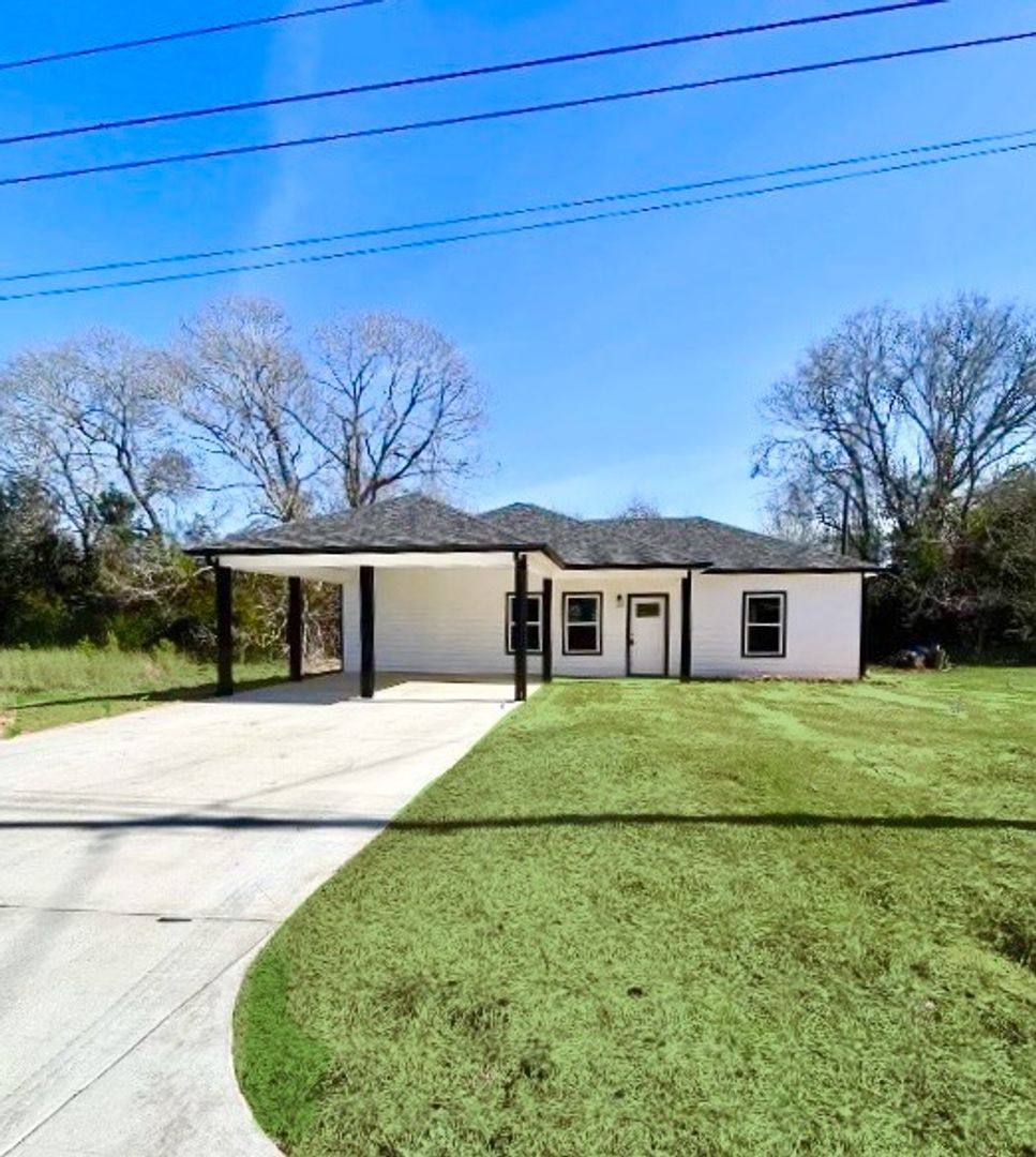 House for rent at 164 Lake Rd, Bullard, TX 75757