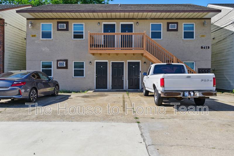 Apartment for rent at 711 Easy St, Norfolk, VA 23505