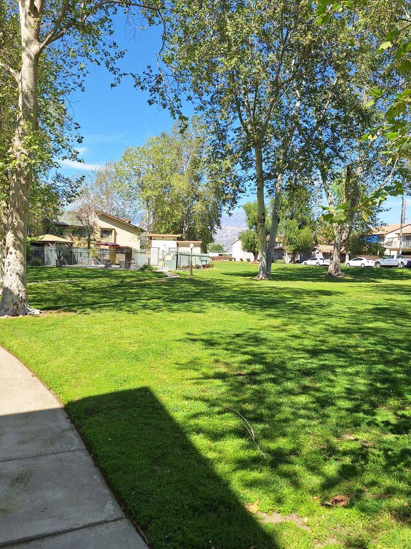 Apartment for rent at 1229 N Edwards St, Redlands, CA 92374