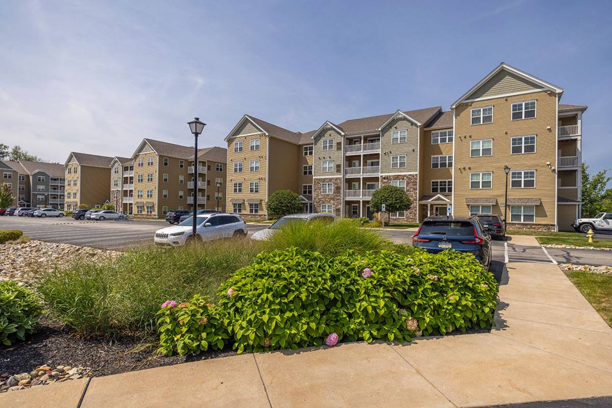 Apartment for rent at 4548 Hammocks Dr, Erie, PA 16506
