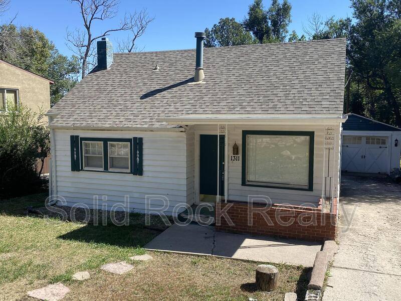 House for rent at 1311 Cheyenne Blvd, Colorado Springs, CO 80906