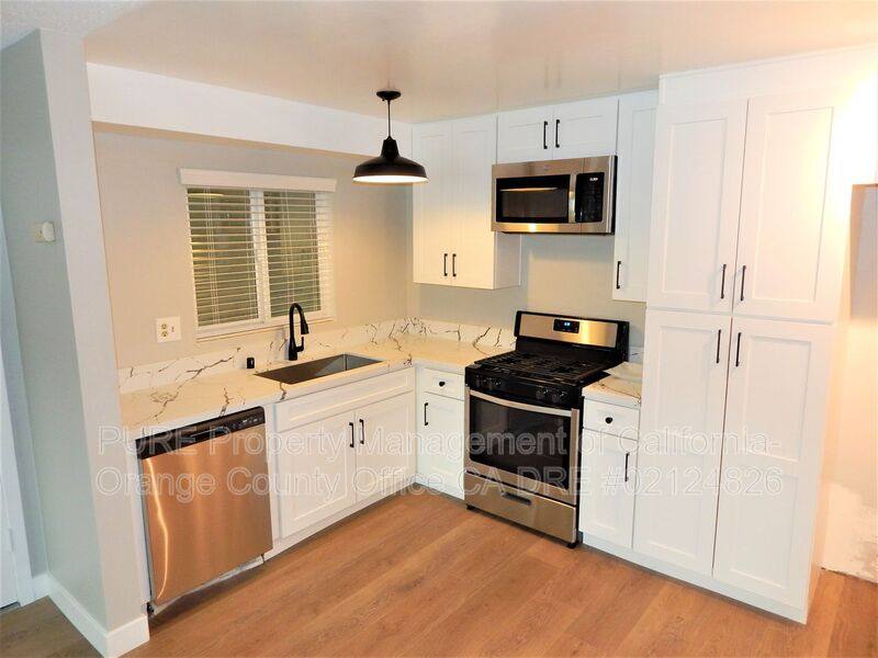 11801 Stuart Dr #2, Garden Grove, CA 92843
