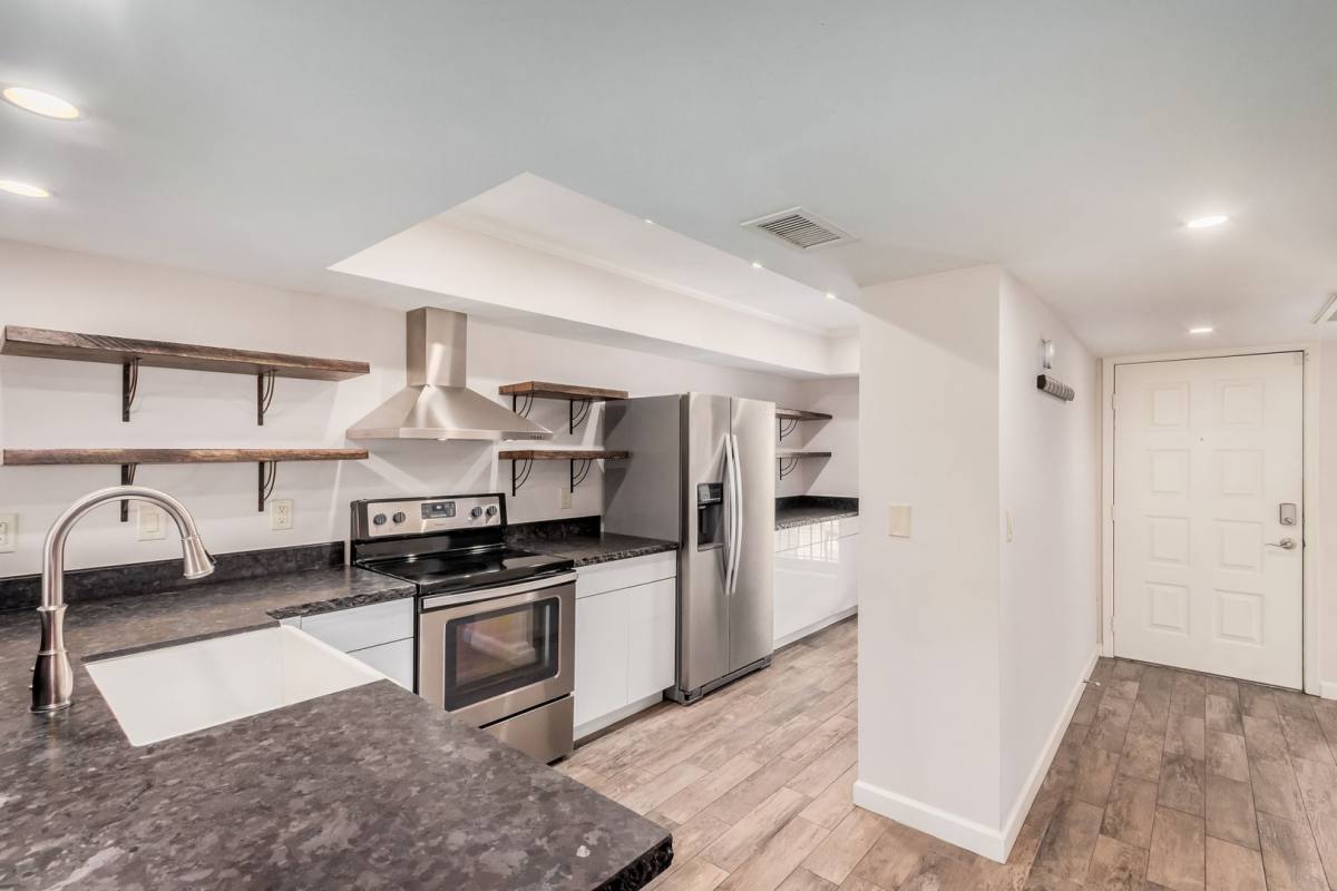 Condo for rent at 8651 E Royal Palm Rd, Scottsdale, AZ 85258