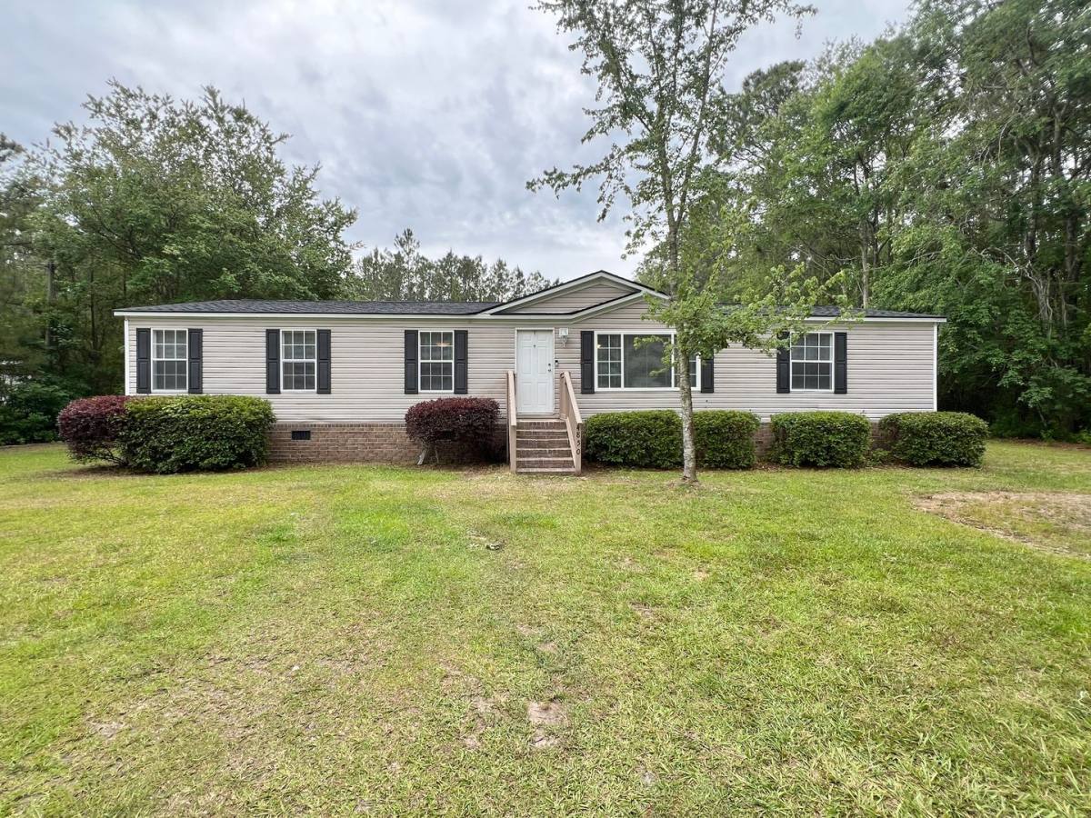 House for rent at 4850 County Line Rd, Ludowici, GA 31316