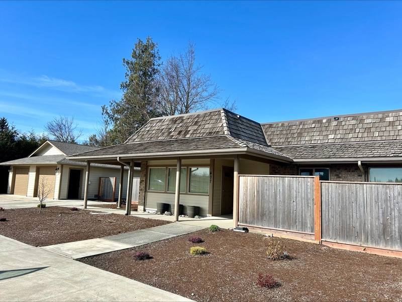 Apartment for rent at 407 E Main St #B, Everson, WA 98247
