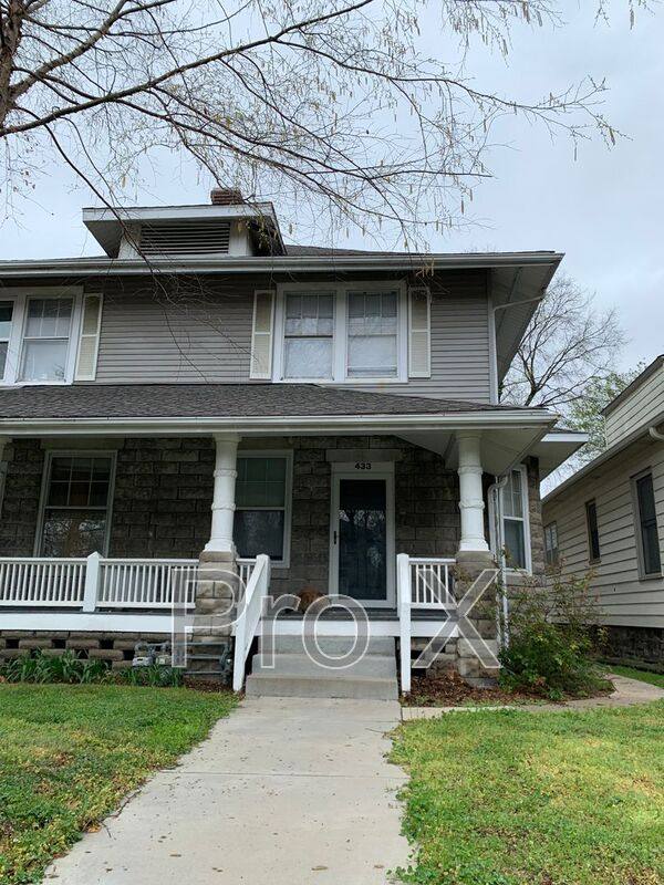 Apartment for rent at 433-435 N Moffet Ave 433, Joplin, MO 64801