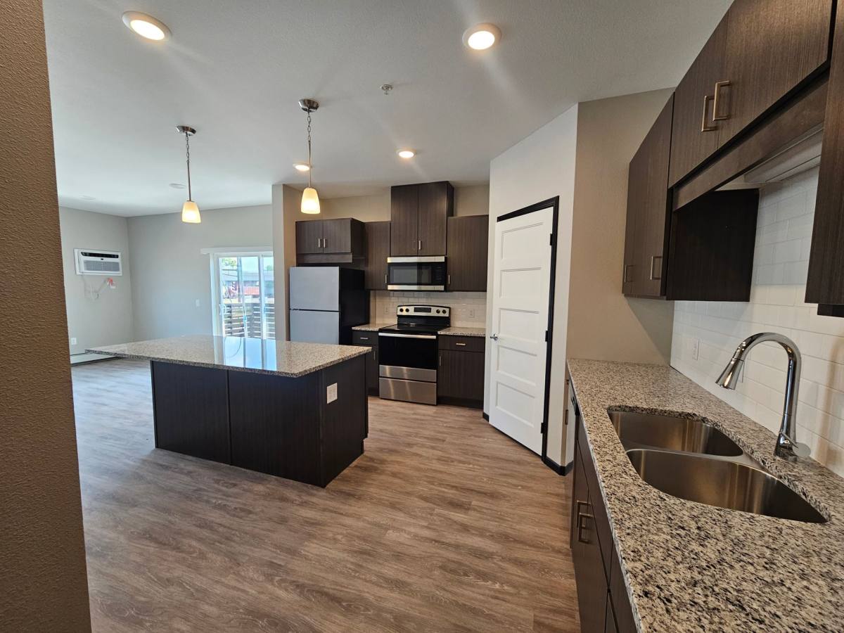 Apartment for rent at 103 3rd St SW, Willmar, MN 56201