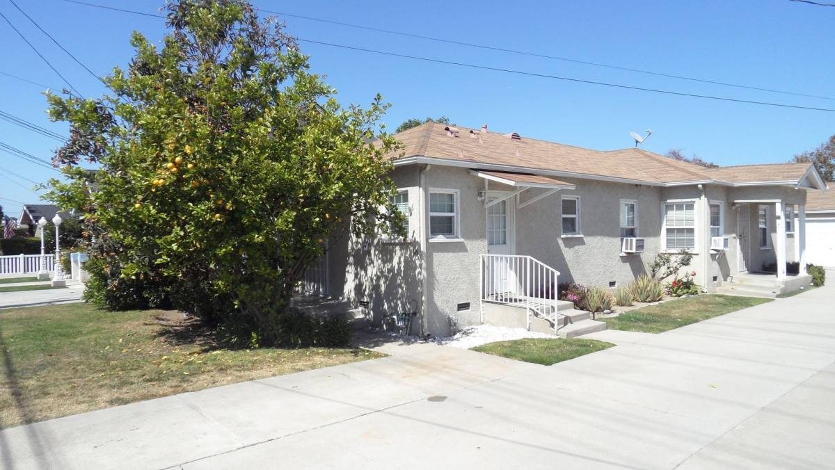 Apartment for rent at 145 & 147 S Batavia St, Orange, CA 92868