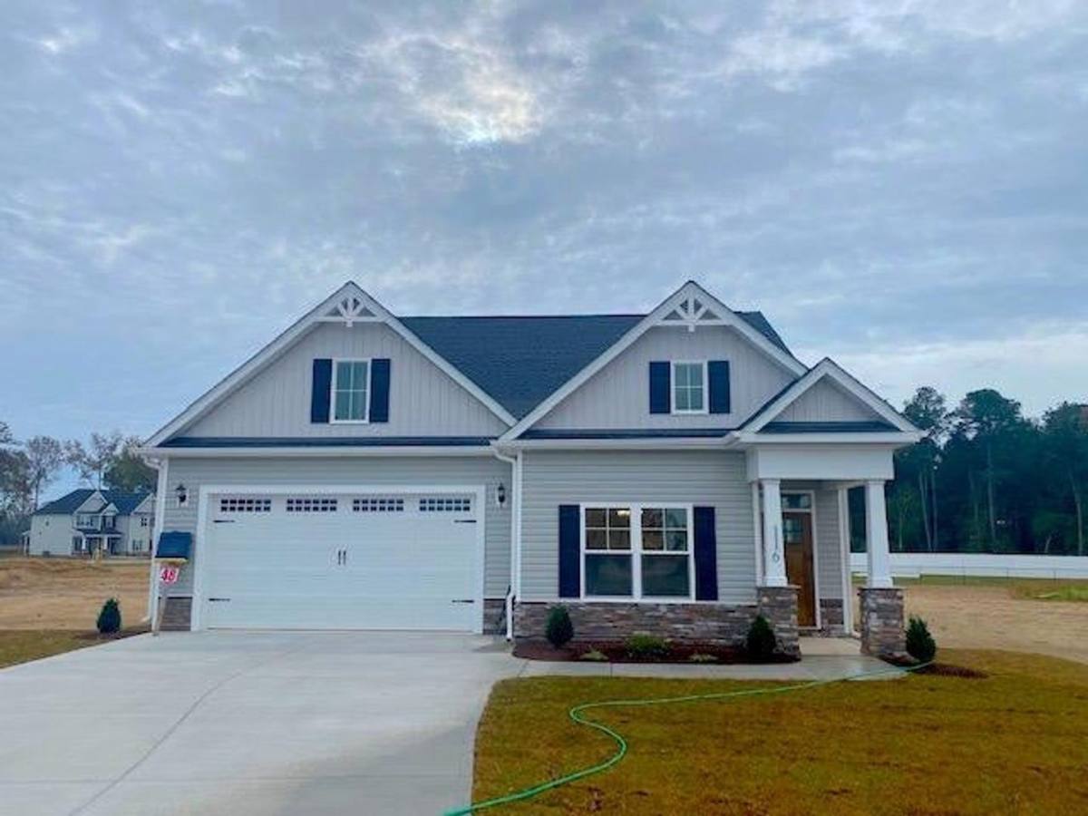 House for rent at 116 Auburn Bay Dr, Pikeville, NC 27863