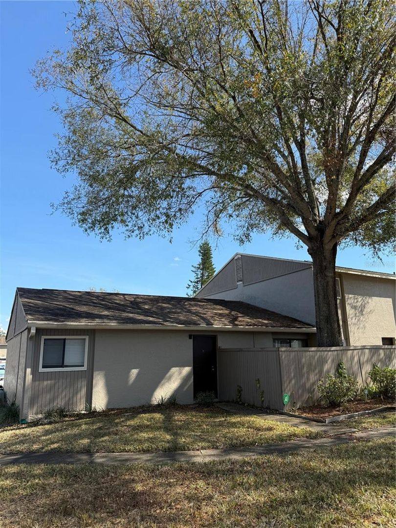 Condo for rent at 8608 Lake Isle Dr, Tampa, FL 33637