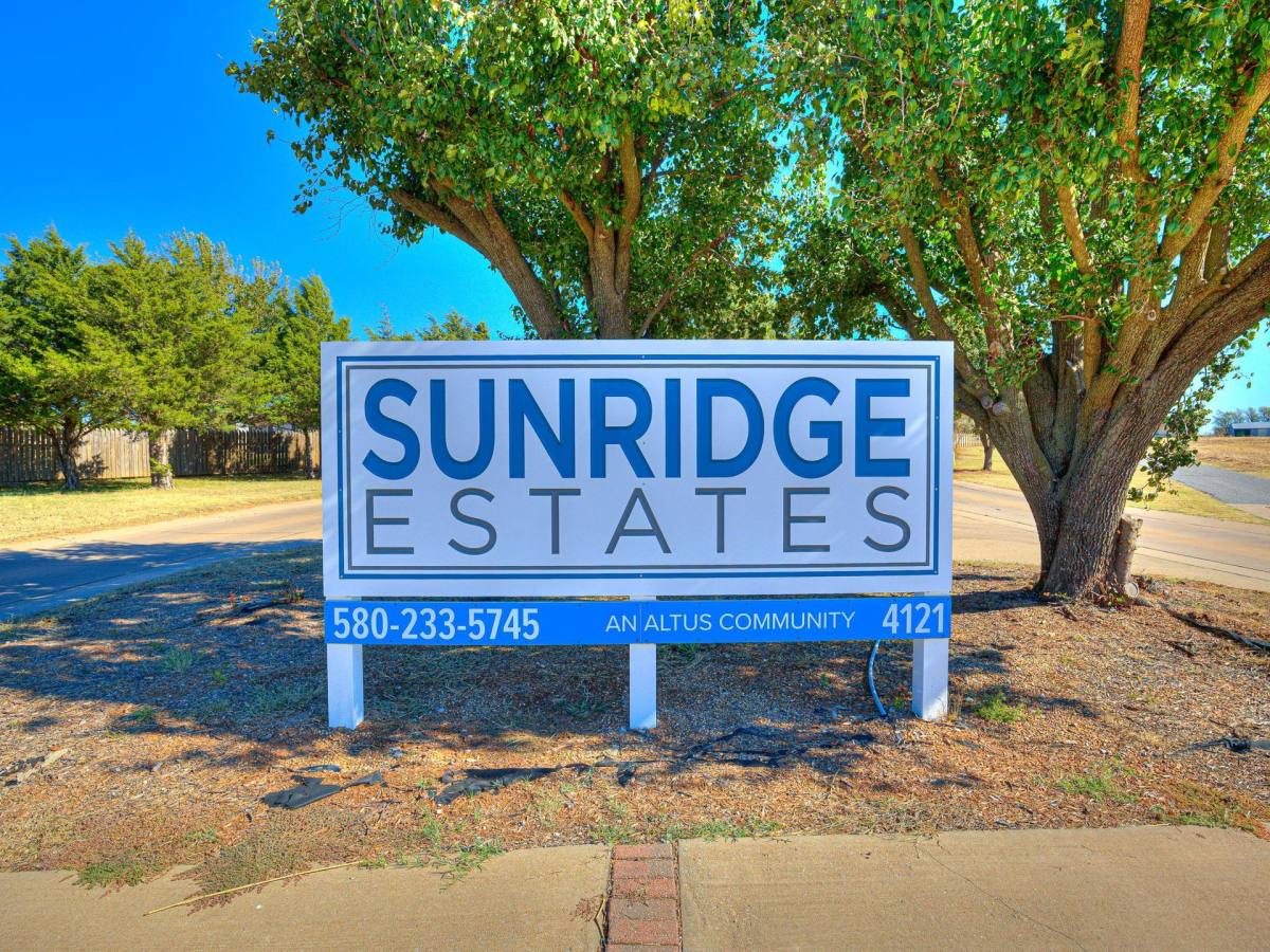 Townhouse for rent at 4121 S Van Buren St, Enid, OK 73703