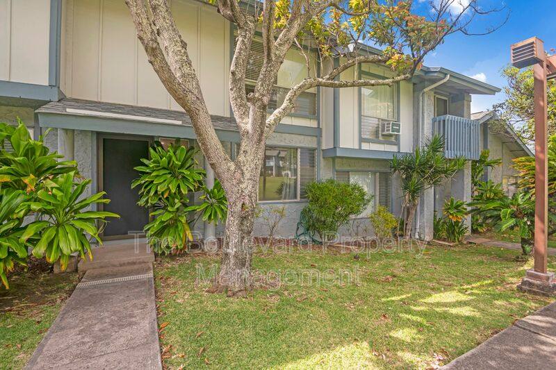 Townhouse for rent at 995 Awaawaanoa Place #B, Honolulu, HI 96825