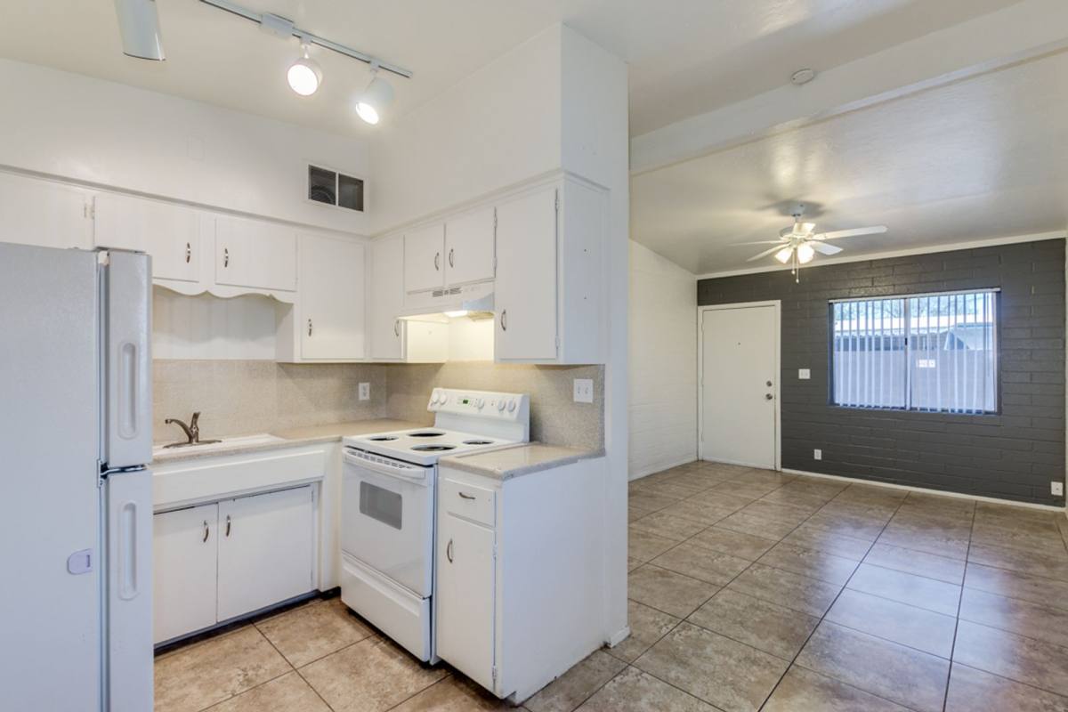 Apartment for rent at 1921 E Virginia Ave, Phoenix, AZ 85006