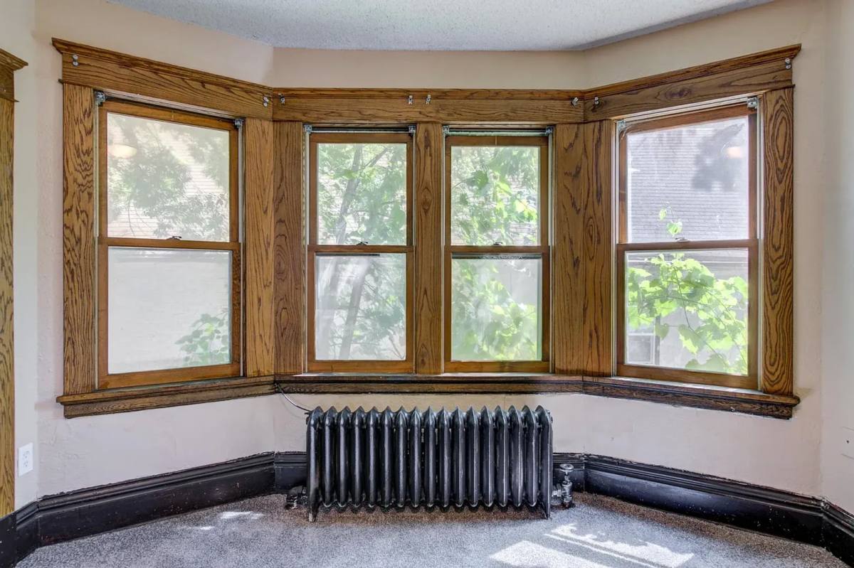1727 Reany Ave, Saint Paul, MN 55106