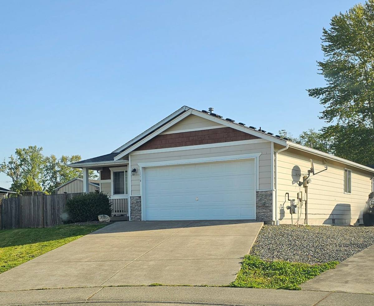 House for rent at 7334 Halibut Dr, Blaine, WA 98230