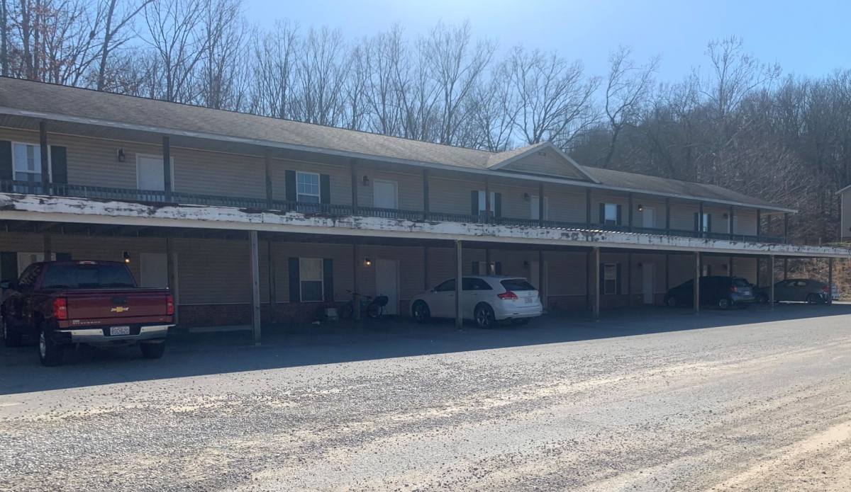 Apartment for rent at 16619 Hunters Ridge Lane, Saint Robert, MO 65584
