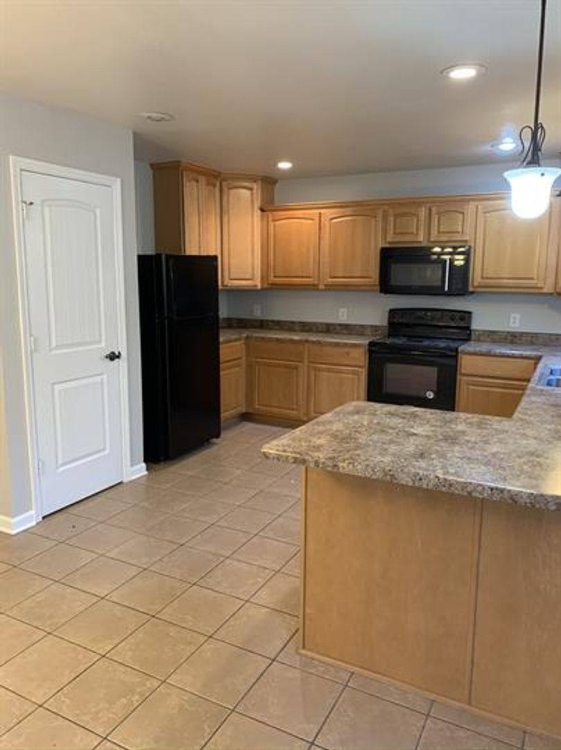 House for rent at 406 Jasmine Dr, Madison, AL 35757