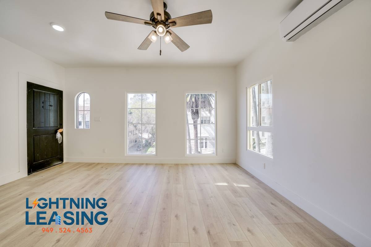 Apartment for rent at 1927 N Whitley Ave #7D, Los Angeles, CA 90068
