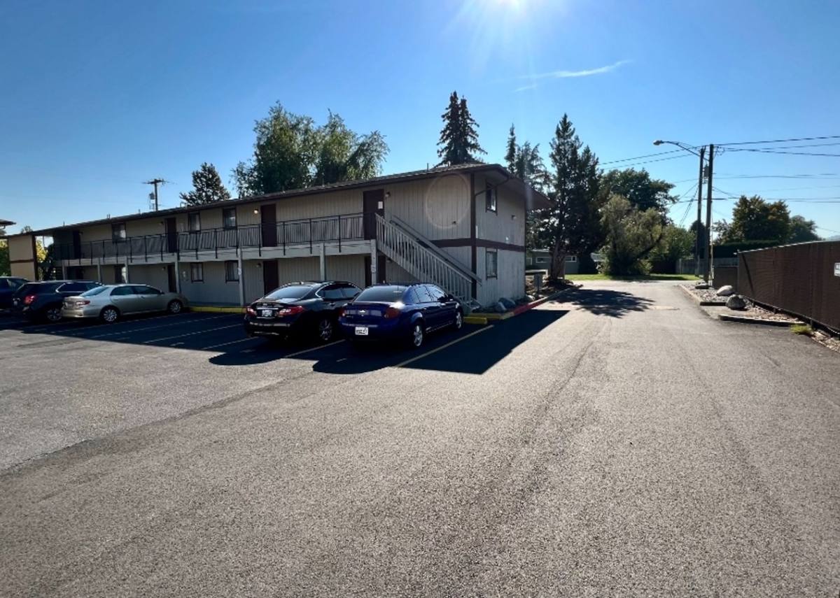 Apartment for rent at 12707 E 4th Ave, Spokane, WA 99216