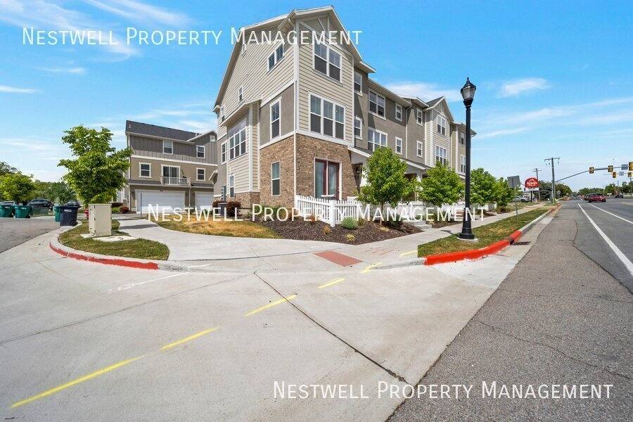 Townhouse for rent at 940 N 850 E, Layton, UT 84041