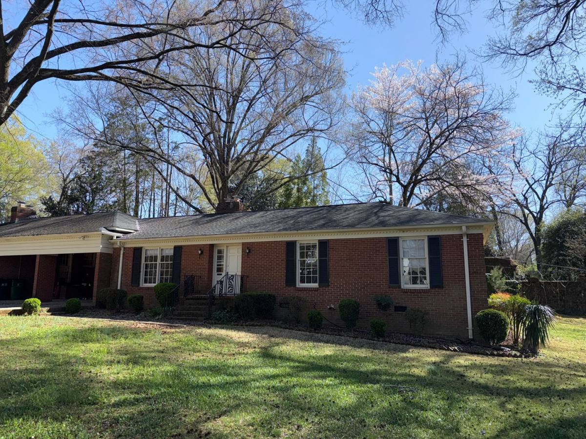 House for rent at 101 Ridgewood Ave, Charlotte, NC 28209