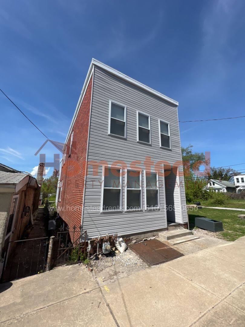 Apartment for rent at 220 Wilcox St, Marcus Hook, PA 19061