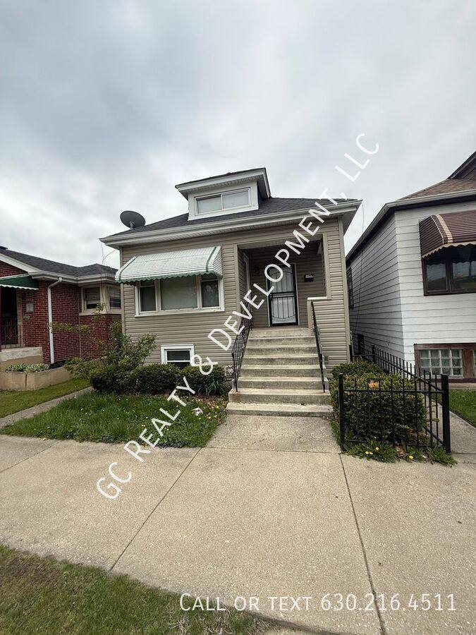 House for rent at 9232 S Anthony Ave, Chicago, IL 60617