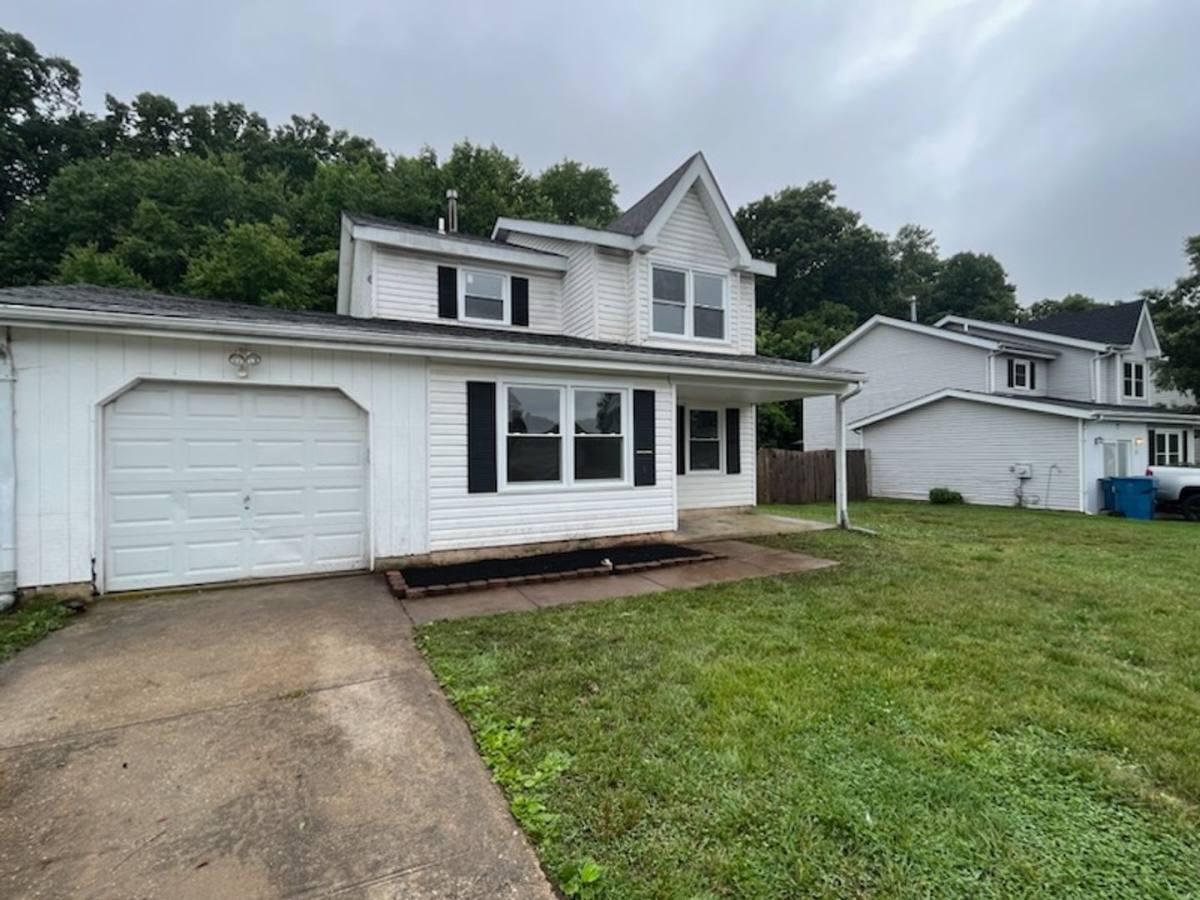 House for rent at 9 Wellington Dr, Newark, DE 19702